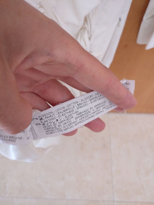 Camisa branca para trabalho ou entrevistas