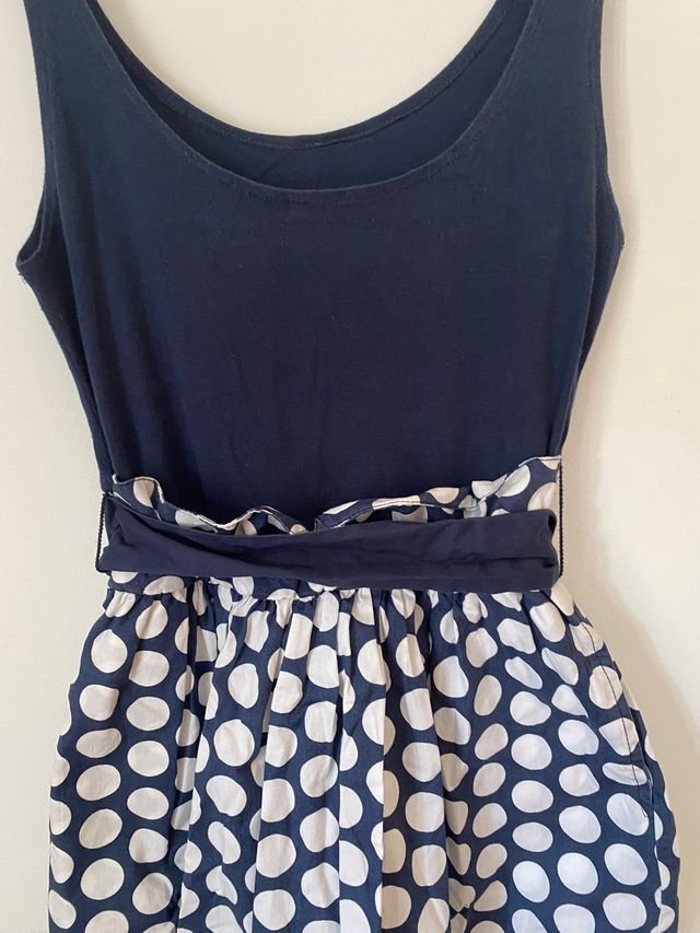 Vestido de verano azul marino