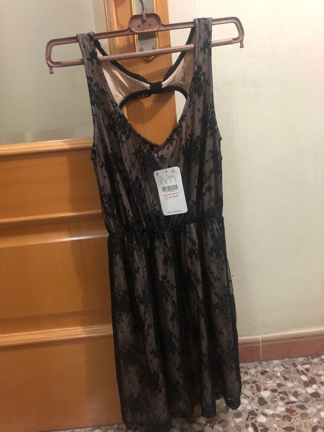Vestido negro calado nuevo
