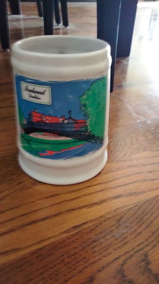 Colección jarras de cerveza