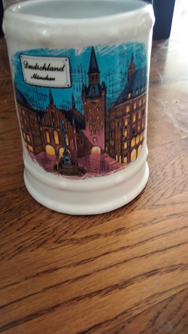 Colección jarras de cerveza