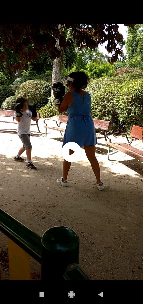 Monitora de Actividades/Animadora de shows/Niñera