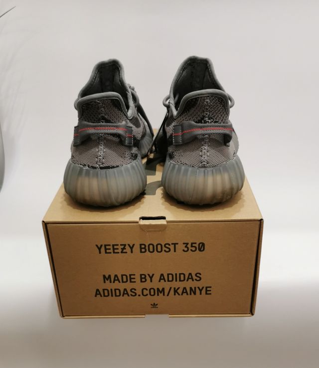 yeezy 350 v2 boost Beluga 2.0 - 44EU (10US)