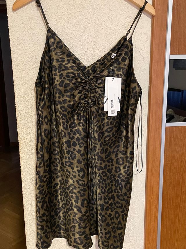 Vestido ZARA animal print sin estrenar