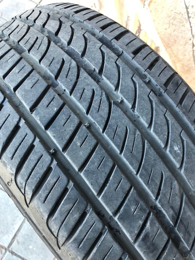 Neumático 215/50 R17   95y