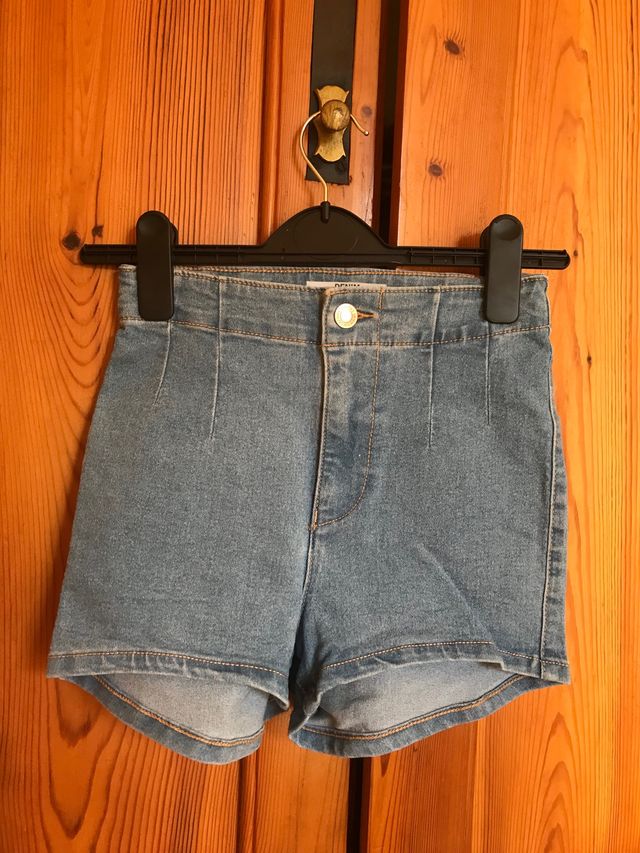 Shorts tejanos claros Bershka
