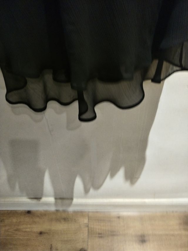 Vestido negro Zara rebajado