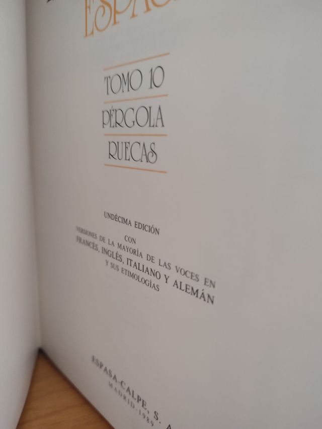 Enciclopedia diccionario de España