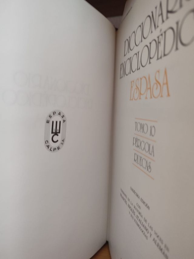 Enciclopedia diccionario de España