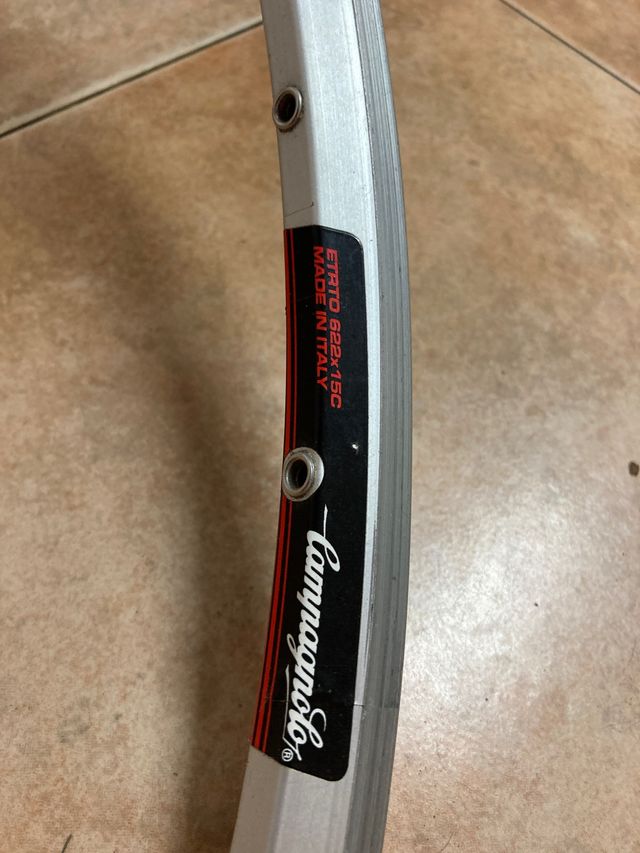 Llanta Campagnolo Montreal 76