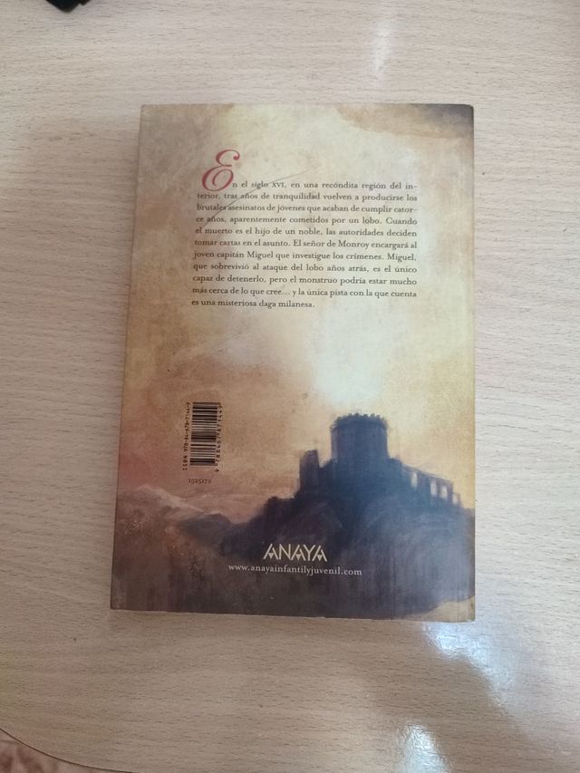 El capitán Miguel y el misterio de la daga milanes