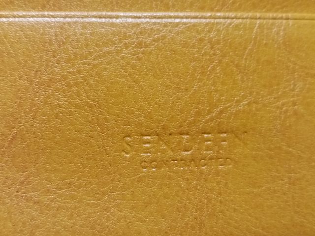 Portafoglio donna color senape