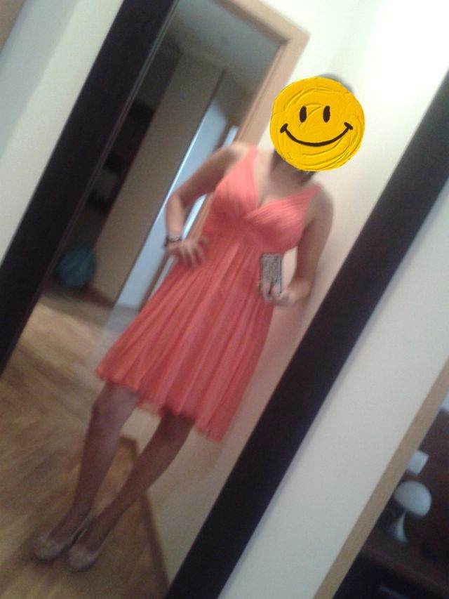 vestido de seda  Mango. 