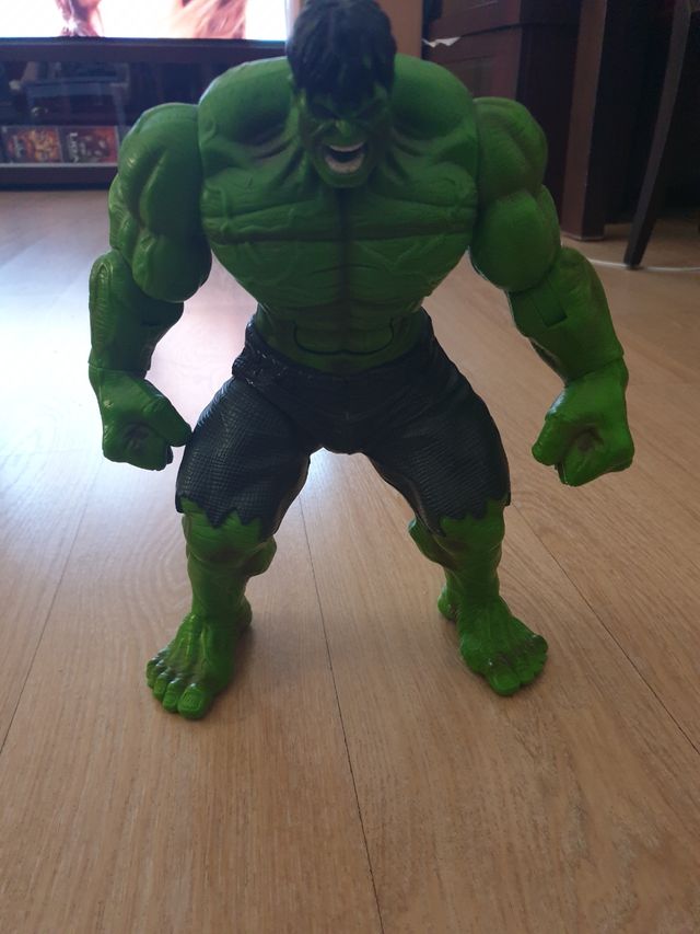 muñeco HULK