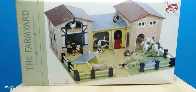 Le doy van_ Graja de Madera grande.