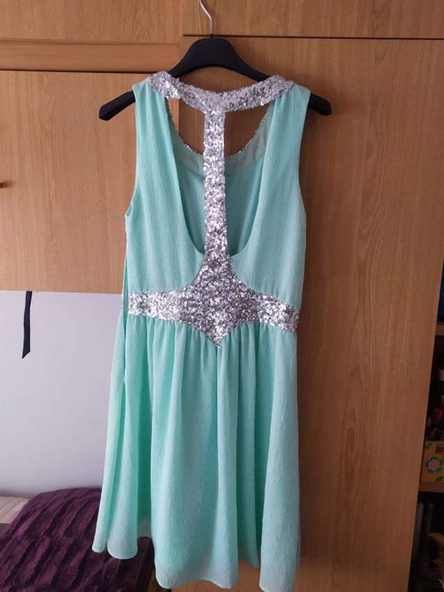 se vende vestido de fiesta