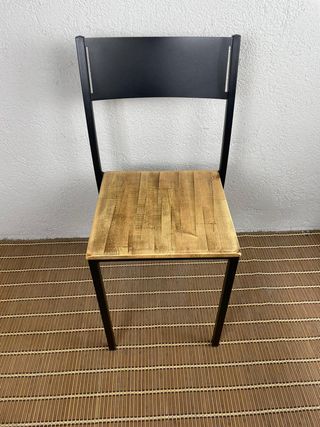 Sillas madera y hierro