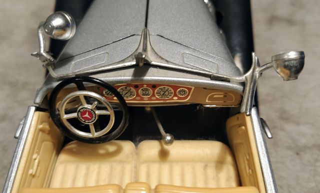 Mercedes Benz 500K Roadster 1936 1/18