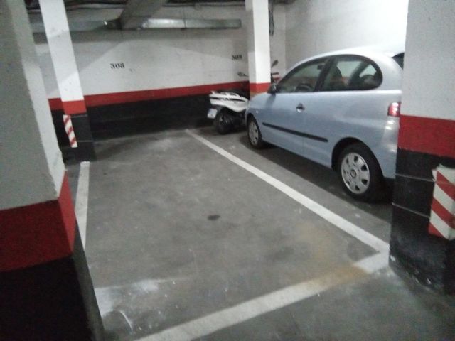 Garaje en venta . Último  precio 14000 e .