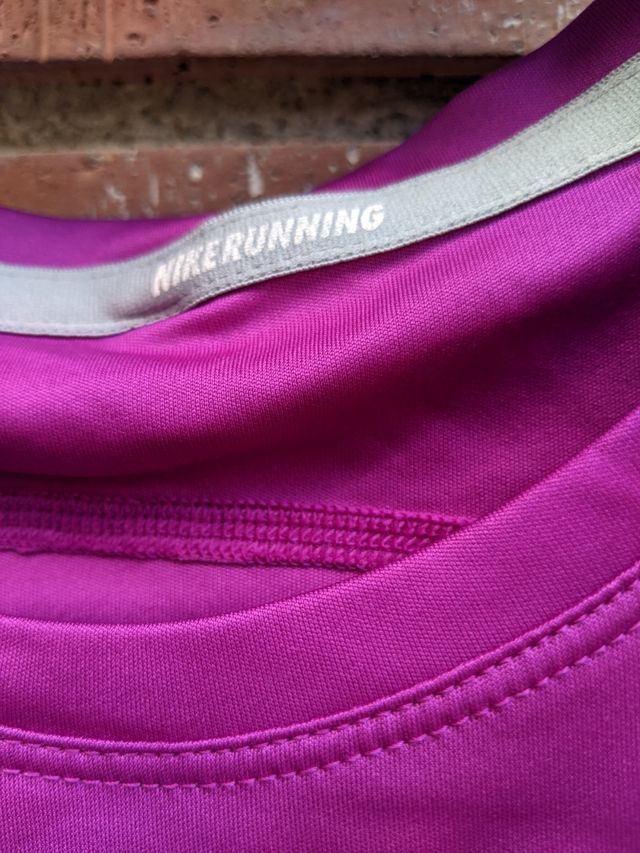 Camiseta Nike, talla S