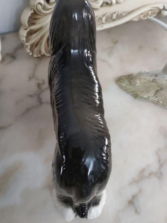 DOS PERROS DE PORCELANA DE COLECCIÓN