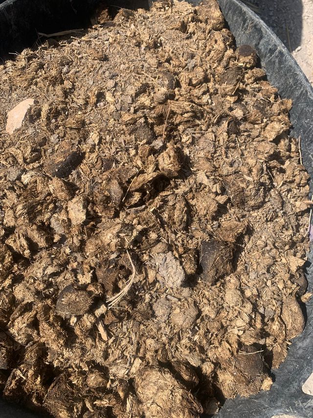 Letame equino puro e stagionato