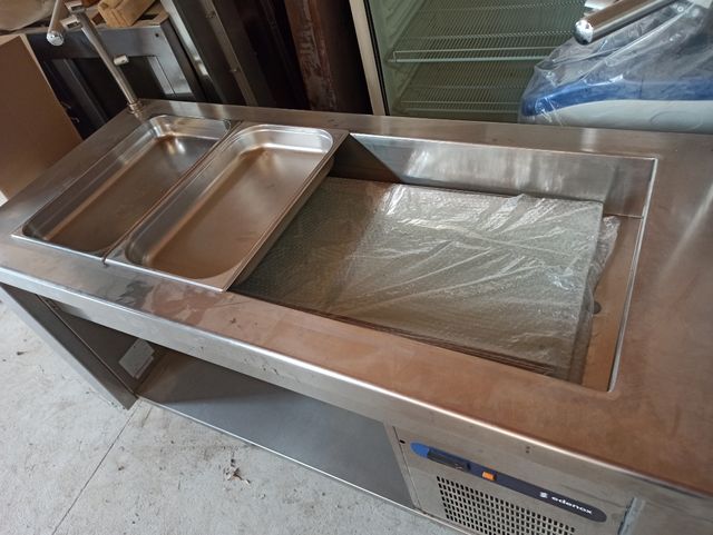 Mesa Fría, Buffet Autoservi ( Cúpula de Cristal )