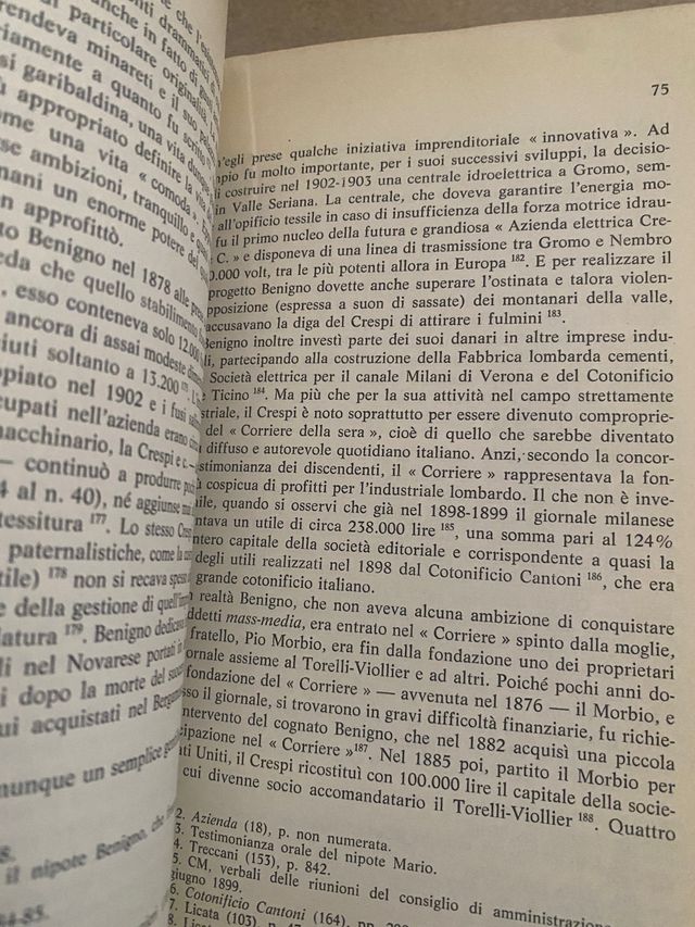 Crespi. Origini, fortuna e tramonto di una dinasti