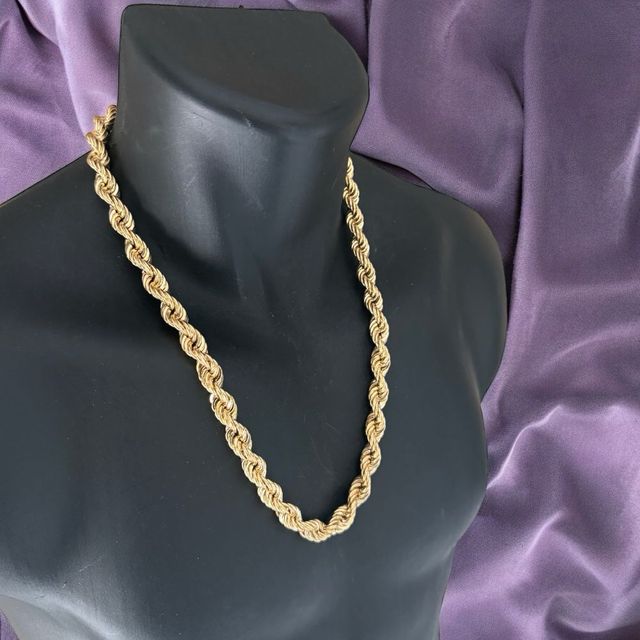 Collar Cordón Salomónico 10.00 mm Oro 18 Kilates