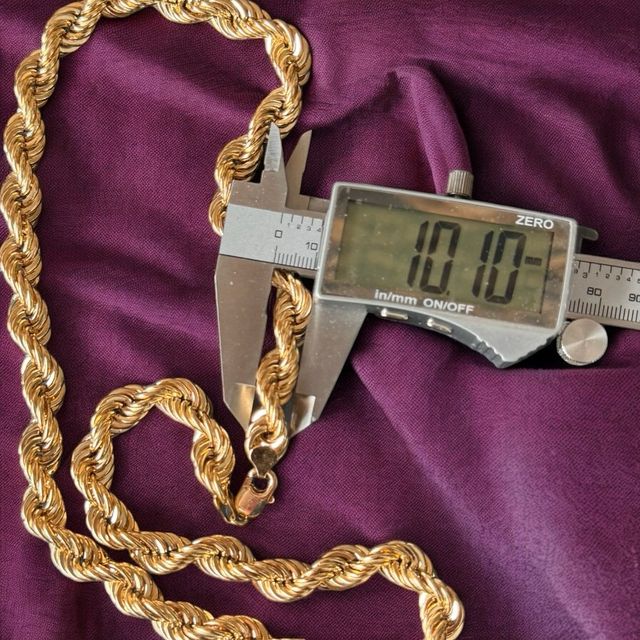 Collar Cordón Salomónico 10.00 mm Oro 18 Kilates