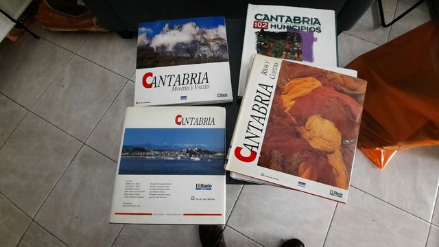 4 libros de CANTABRIA , encuadernados colección