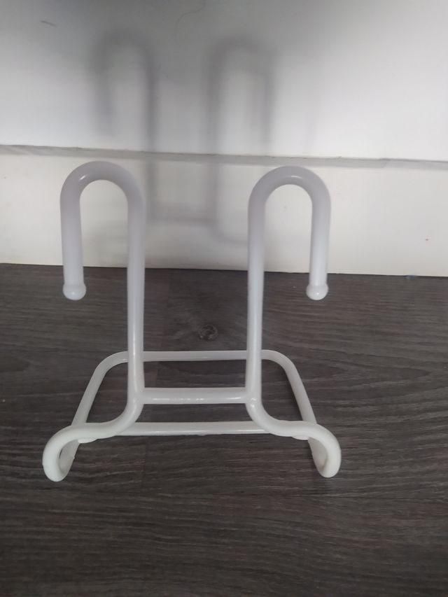 soporte zapatero. zapatos. 0.5 euro/unidad