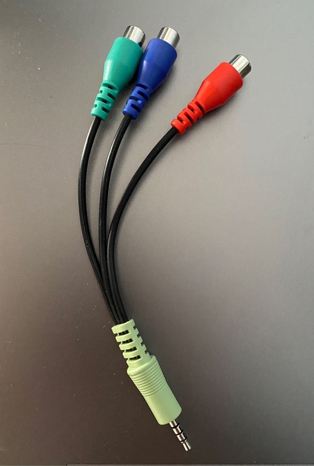 Cavo jack (3,5 mm) maschio a 3 RCA femmina