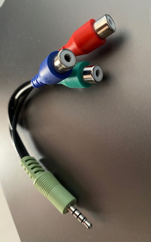 Cavo jack (3,5 mm) maschio a 3 RCA femmina