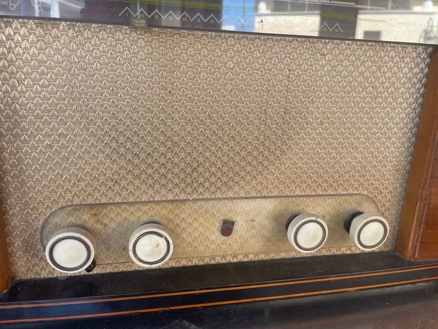 Radio Antigua Philips