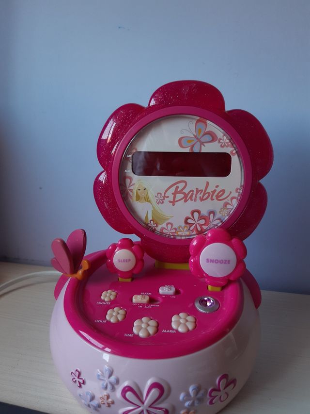Radio despertador Barbie