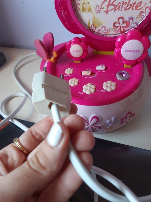 Radio despertador Barbie