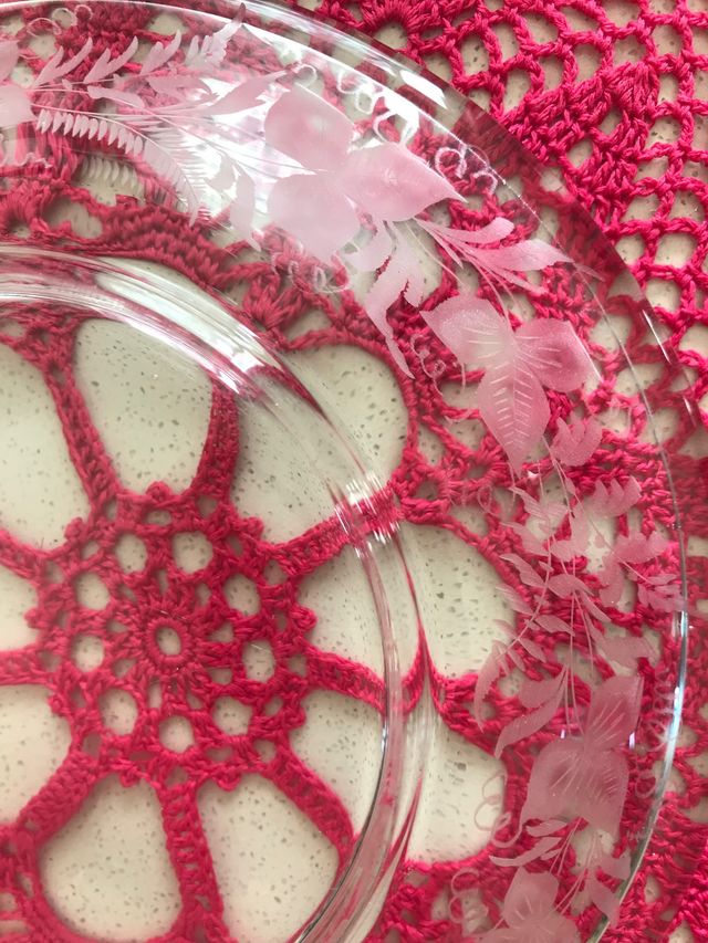 Bottiglia con sottopiatto