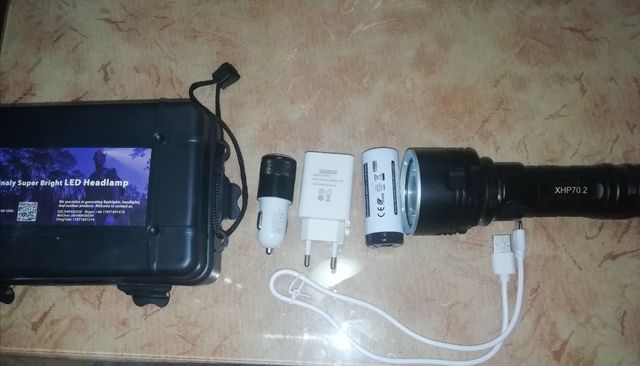 Linterna de largo alcance