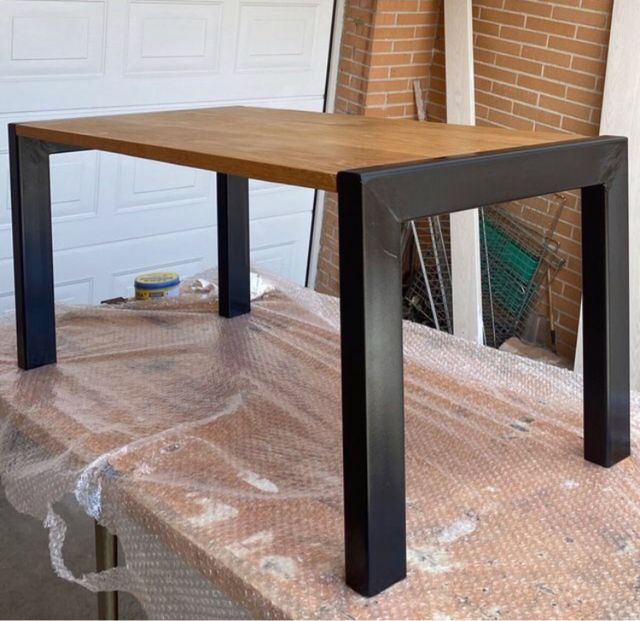 Mesa madera roble y acero