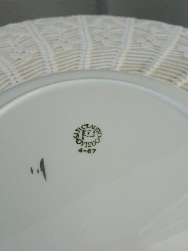 cinco platos de Loza 23 cm