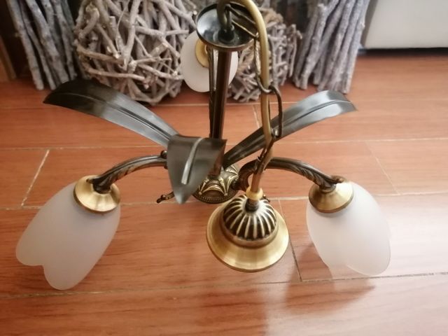 Lámpara de techo. Semi nueva