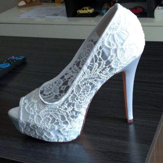 Zapatos encaje