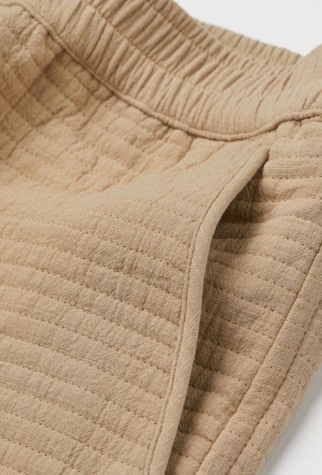 Pantalon corto beige NUEVO