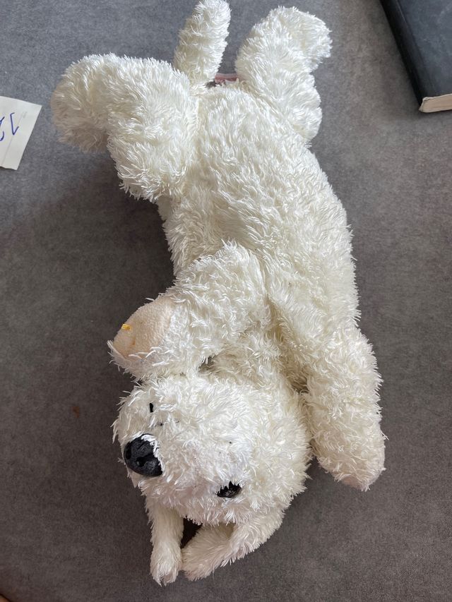 Perro de peluche