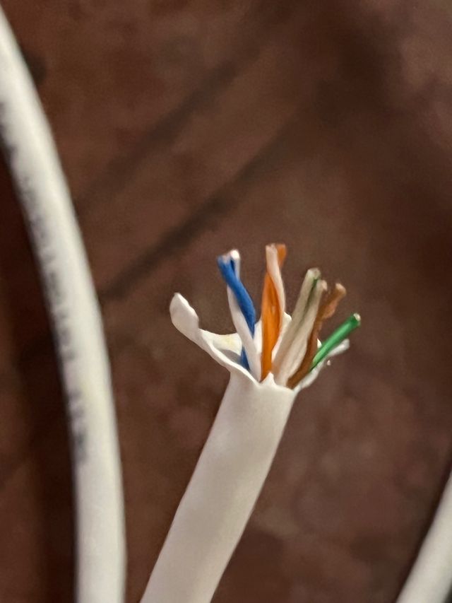 23 metros de cable UTP