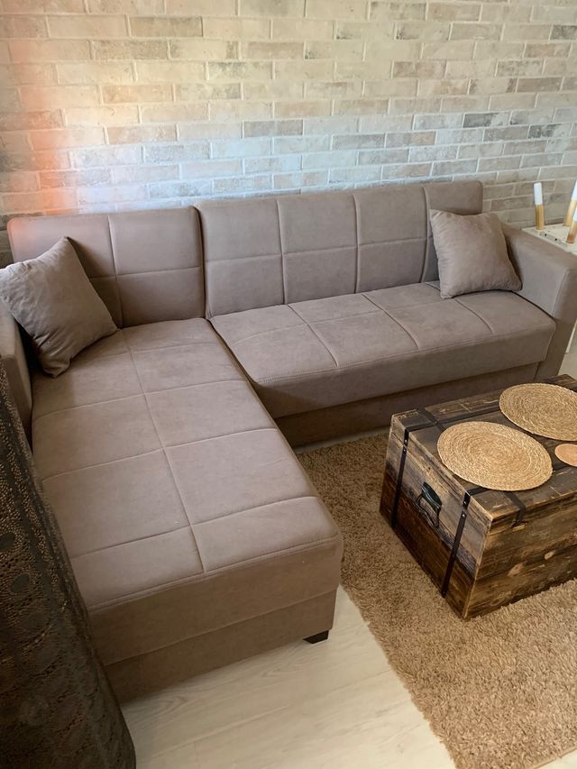 Sofá cama esquinero\/rinconero de segunda mano por 150 EUR en Barcelona