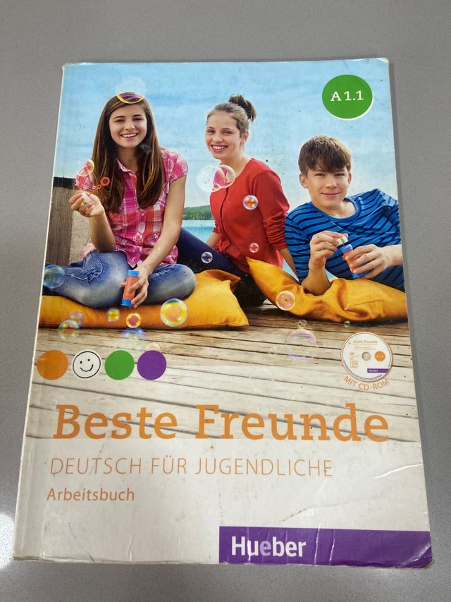 Libro alemán con CD. ISBN 9783193610515.