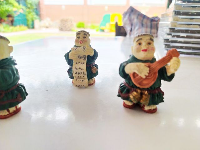Figuras resina músicos 