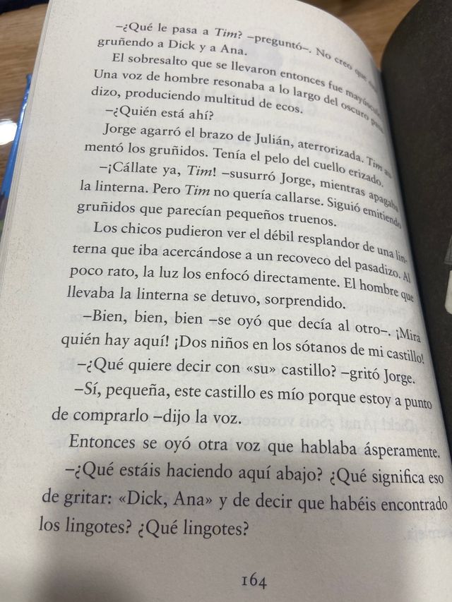 Libro "Los Cinco"ISBN 9788426142924.